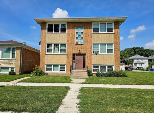 apt-5-112 12th Ave, Melrose Park, IL, 60160-4057 | Card Image