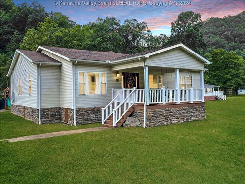 18 Bailey Drive, Davin, WV, 25617 | Card Image