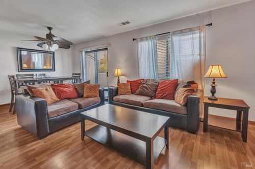 207-1 Frisbie St, Vallejo, CA, 94590-3113 | Card Image