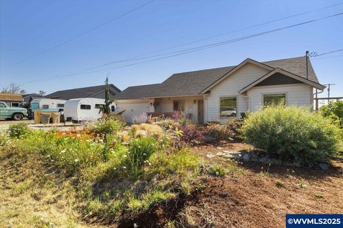 891 N 12th St, Philomath, OR, 97370 | Card Image