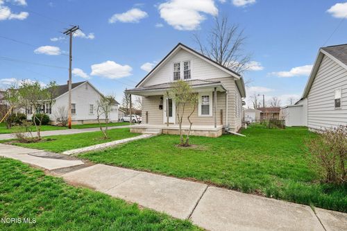 151 Monroe Ave, Findlay, OH, 45840-3772 | Card Image