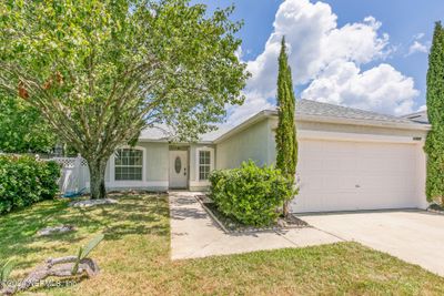 11225 Hudderfield Circle N, House other with 3 bedrooms, 2 bathrooms and null parking in Jacksonville FL | Image 1