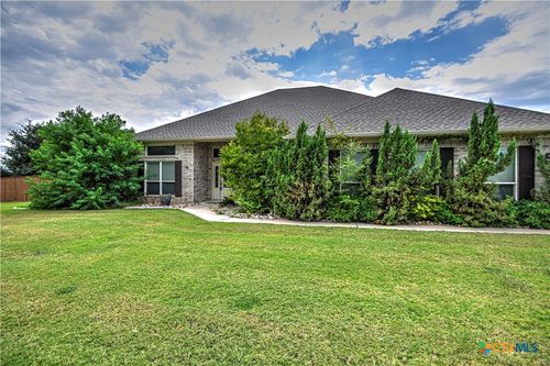 4725 Stoneoak Dr, Belton, TX, 76513-7085 | Card Image