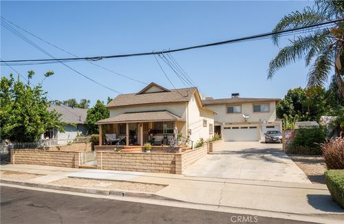 547 William, Pomona, CA, 91768 | Card Image
