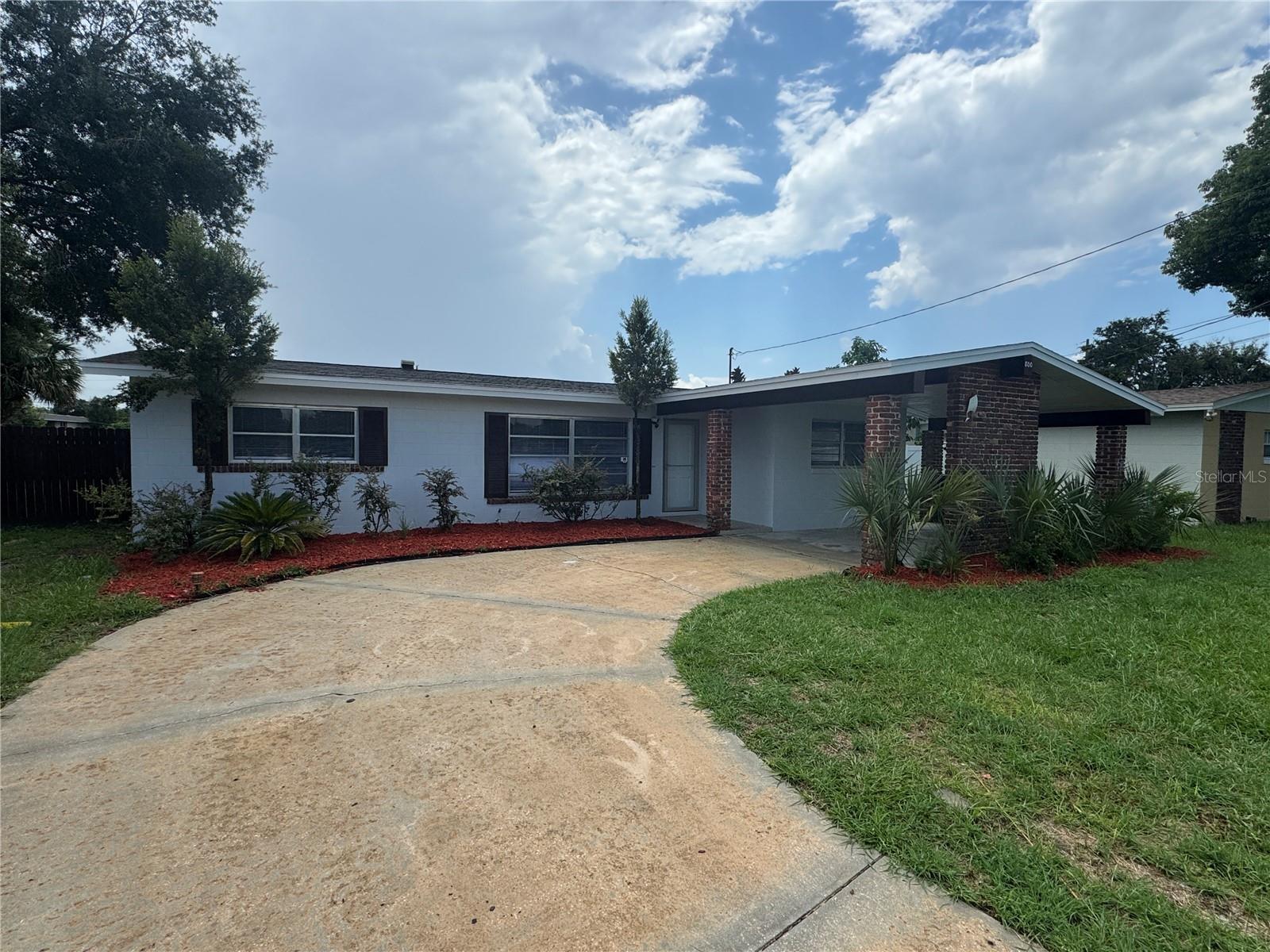 Royal Oak Dr, Orlando, FL 32809