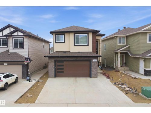 2420 13 Ave Nw, Edmonton, AB, T6T2M7 | Card Image