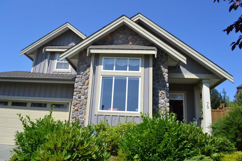 79 Maple Dr, Port Moody, BC, V3H0A7 | Card Image