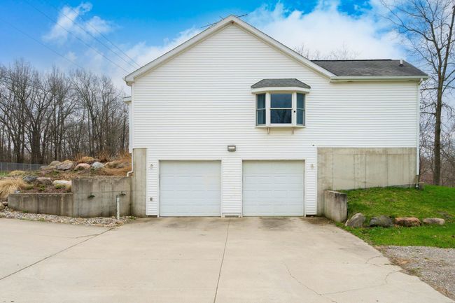 15034 Worden Rd, House other with 3 bedrooms, 2 bathrooms and null parking in Holly MI | Image 4