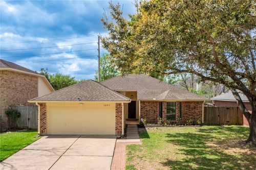 16342 Maple Downs Ln, Sugar Land, TX, 77498-7101 | Card Image