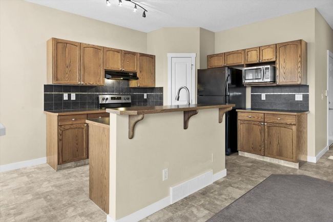 156 Rockyspring Grove Nw, Townhouse with 3 bedrooms, 3 bathrooms and 2 parking in Calgary AB | Image 10