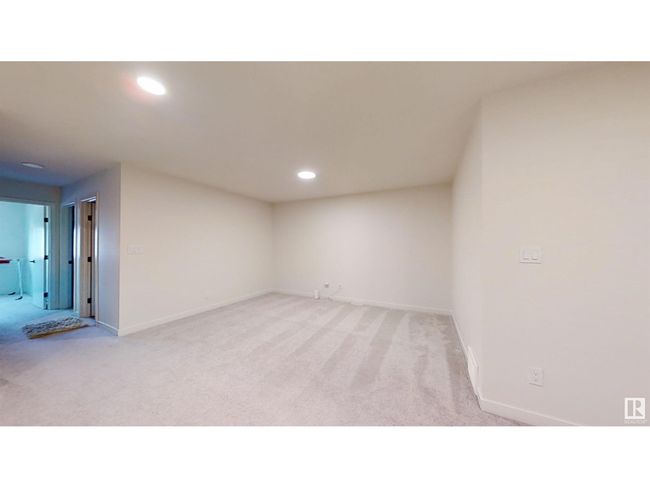 9468 Pear Cres Sw, House other with 3 bedrooms, 3 bathrooms and null parking in Edmonton AB | Image 24