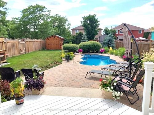 14 Round Leaf Crt, Barrie, ON, L4N9N3 | Card Image