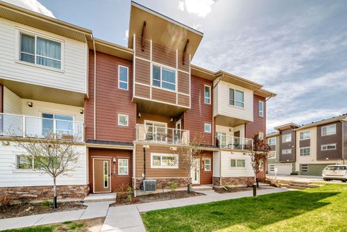 508 Harvest Grove Walk Ne, Calgary, AB, T3K2P3 | Card Image