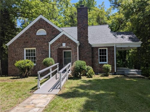 330 Ridgewood Rd, Bassett, VA, 24055-5510 | Card Image