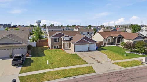 4260 Russet Ave S, Fargo, ND, 58104-8429 | Card Image