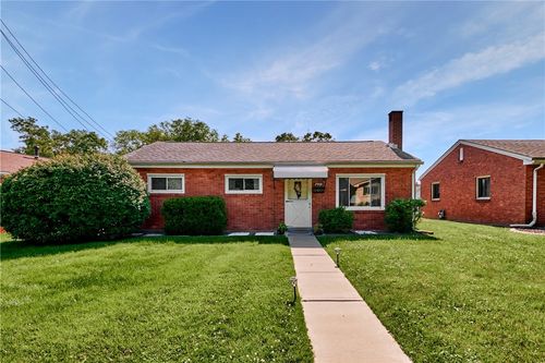 2903 Valley St, Liberty Boro, PA, 15133 | Card Image