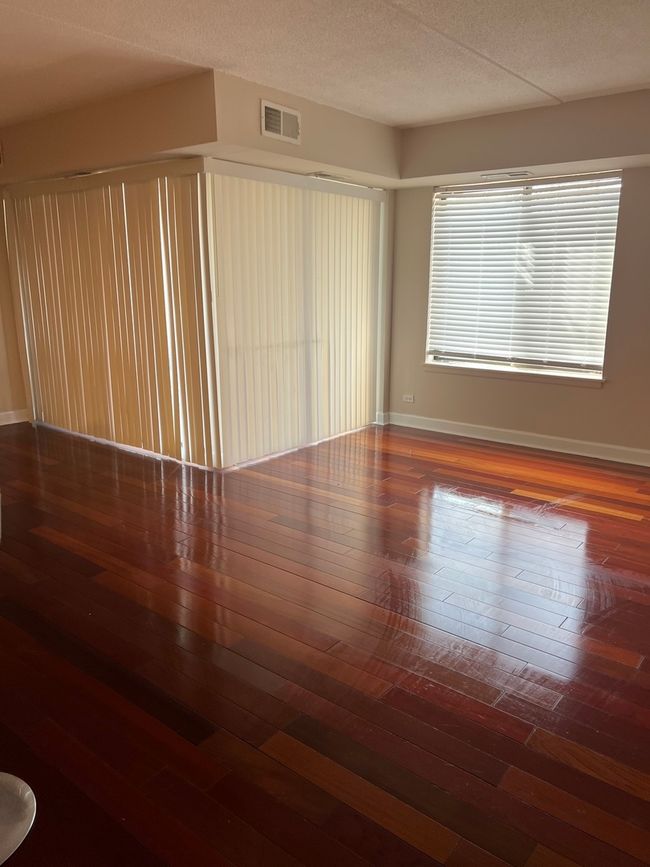 APT-206 - 400 Park Ave, Condo with 1 bedrooms, 1 bathrooms and null parking in Calumet City IL | Image 5