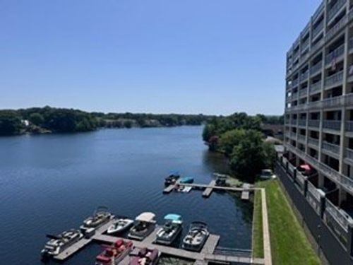 522-65 Lake Ave, Worcester, MA, 01604-1162 | Card Image