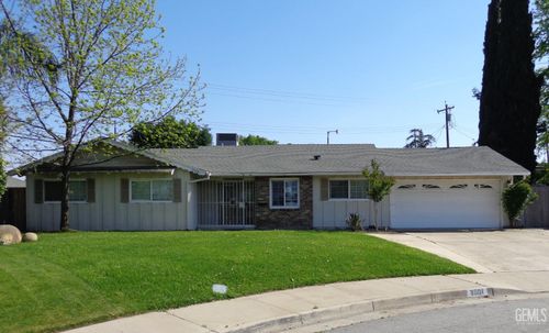 3001 Peach Tree Ct, Bakersfield, CA, 93301-1525 | Card Image