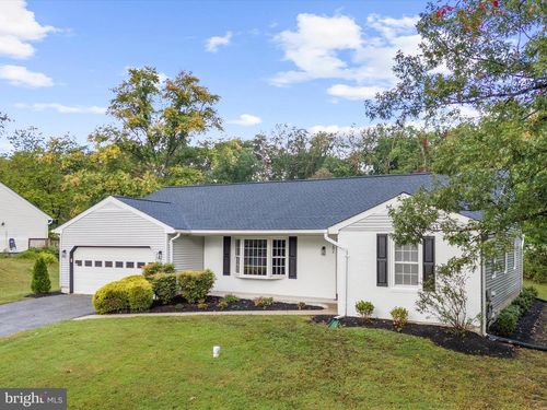 762 Cougar Dr, MILLERSVILLE, MD, 21108-2030 | Card Image