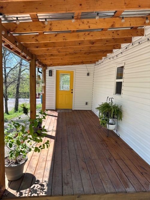 2327 Whites Creek Pike, Nashville, TN, 37207-4344 | Card Image