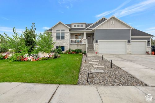 2111 W 1975 N, Farr West, UT, 84404-6285 | Card Image