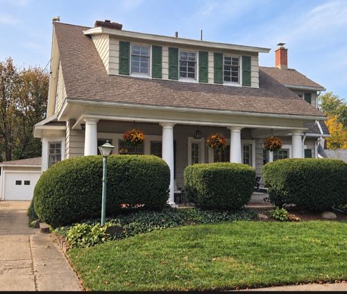 414 Vermont Ave, Erie, PA, 16505-2336 | Card Image