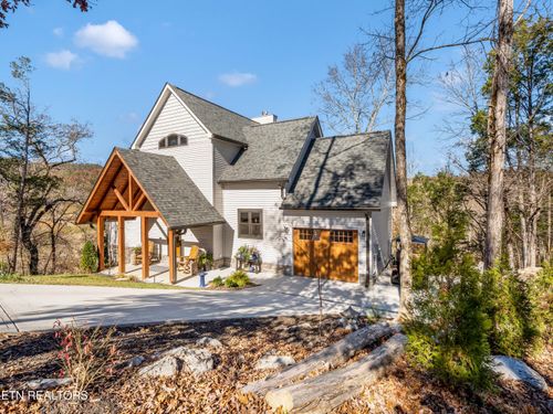 134 Fairway Cir, Townsend, TN, 37882-3616 | Card Image