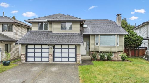 11545 71 Ave, Delta, BC, V4E3L3 | Card Image