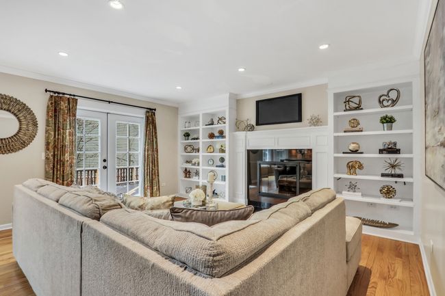 4461 Longmeadow Dr, House other with 4 bedrooms, 4 bathrooms and 3 parking in Gurnee IL | Image 24