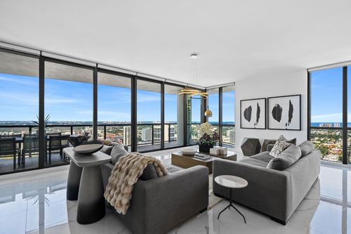 4001-100 E Las Olas Blvd, Fort Lauderdale, FL, 33301-2768 | Card Image