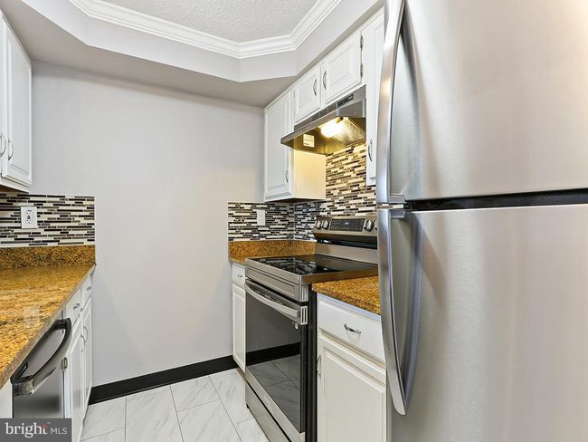 1010 Aspen Dr, Condo with 2 bedrooms, 2 bathrooms and null parking in Plainsboro NJ | Image 11
