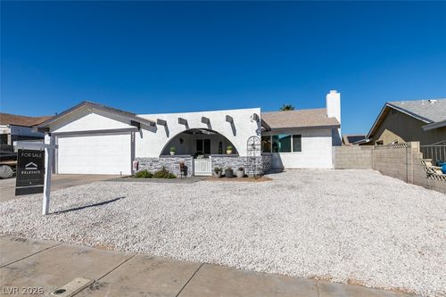 637 Valley View Cir, Henderson, NV, 89002-8407 | Card Image