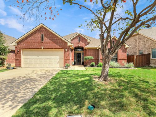 8374 Cain River Dr, Frisco, TX, 75035-8991 | Card Image
