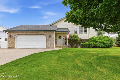 8814 N Torrey Ln, Hayden, ID, 83835-7961 | Card Image