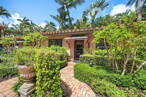 1and2-226 Chilean Ave, Palm Beach, FL, 33480-4662 | Card Image