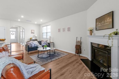 5044 Moss Pine Way, Tega Cay, SC, 29708-8717 | Card Image