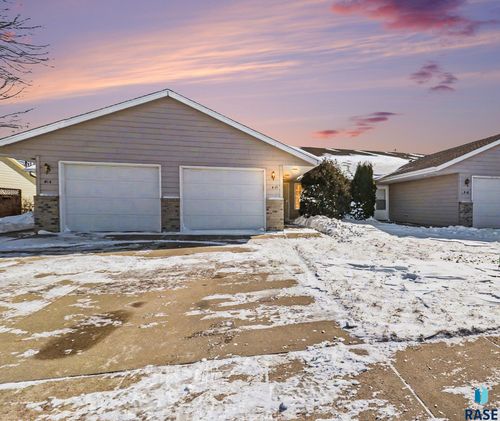 412 N 9th Ave Avenue, Brandon, SD, 57005 | Card Image