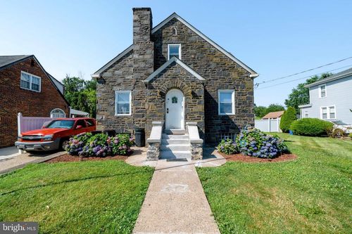 2224 Faunce St, PHILADELPHIA, PA, 19152-4020 | Card Image