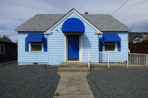 116 Ne Evelyn Ave, Grants Pass, OR, 97526-1427 | Card Image