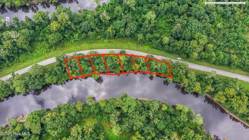 Lot 1-7 Croomsbridge Rd, Burgaw, NC, 28425-3794 | Card Image