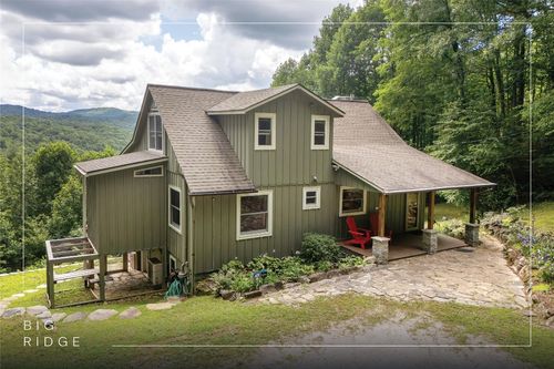 132 N Robinson Creek Rd, Glenville, NC, 28736-6385 | Card Image