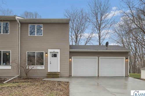 12 Piccadilly Pl, Mankato, MN, 56001-4178 | Card Image