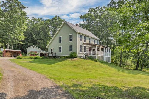323 Govenor Wentworth Highway, Tuftonboro, NH, 03816 | Card Image