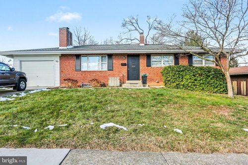 509 Grandview Ave, Camp Hill, PA, 17011-1813 | Card Image