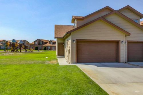 unit-1-35 Mangum Cir, Donnelly, ID, 83615-4719 | Card Image