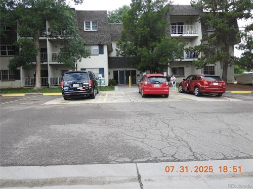 unit-103-2225 S Jasmine St, Denver, CO, 80222-5714 | Card Image
