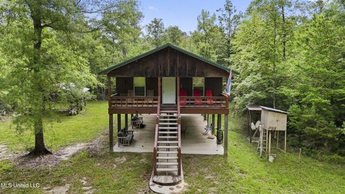 1050 Deep Creek Rd, Wiggins, MS, 39577 | Card Image