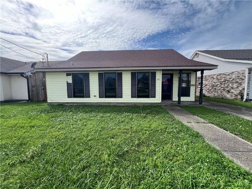 3320 Shannon Drive, Violet, LA, 70092 | Card Image