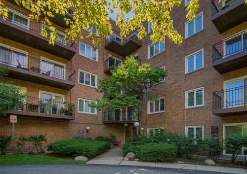 apt-2c-901 Hinman Ave, Evanston, IL, 60202-1820 | Card Image